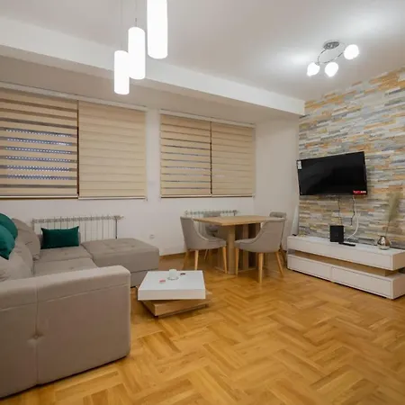 Апартаменты Vienna 1