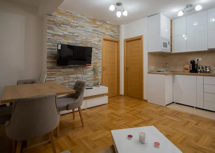 Apartment Vienna 1 *